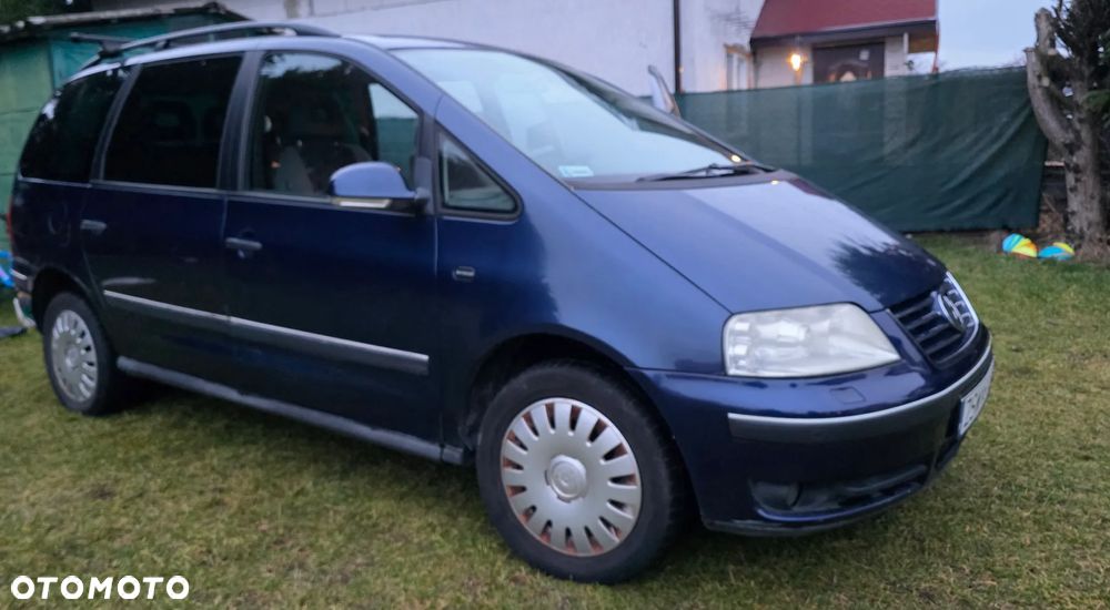 Volkswagen Sharan 1.9 TDI Family - 3