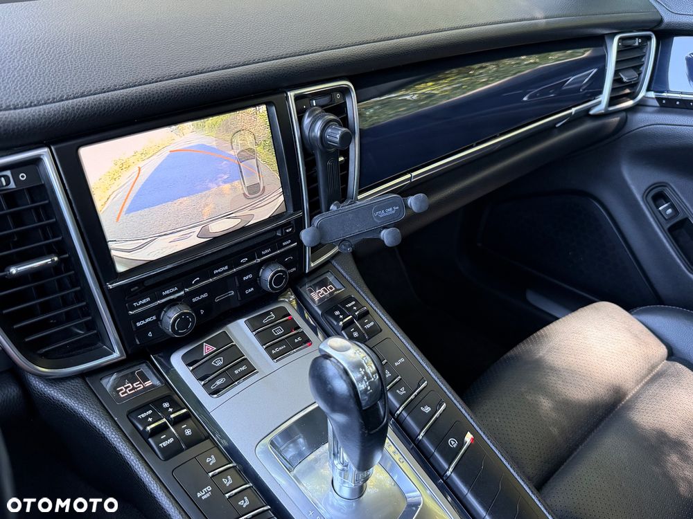 Porsche Panamera 4 Edition - 37