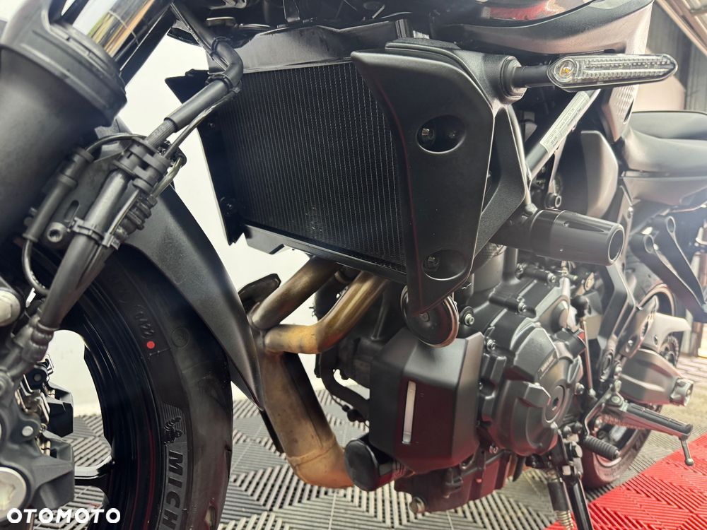 Yamaha MT - 14