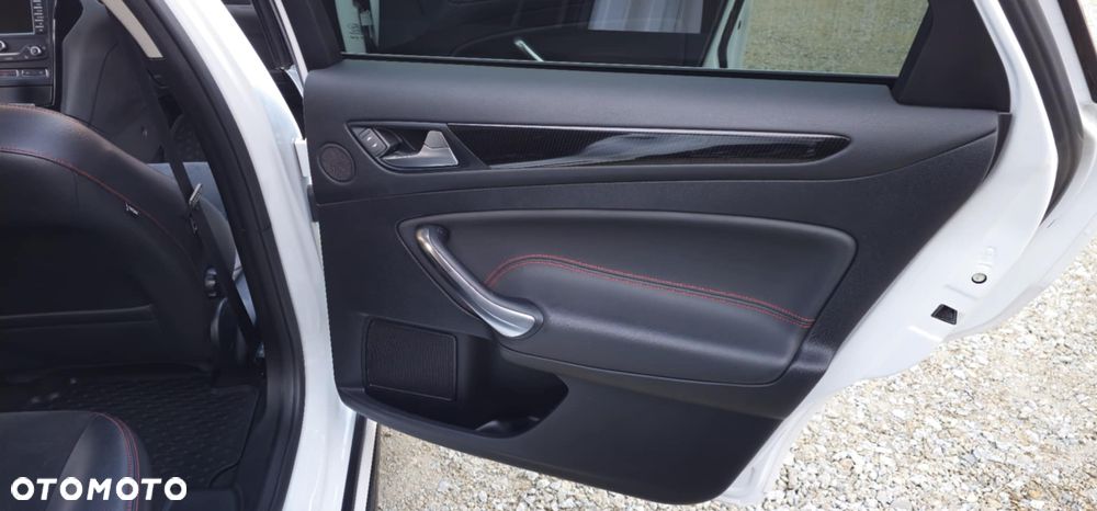 Ford Mondeo 2.0 TDCi Titanium S - 16