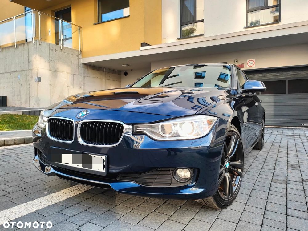 BMW Seria 3 320d Sport-Aut Sport Line - 2
