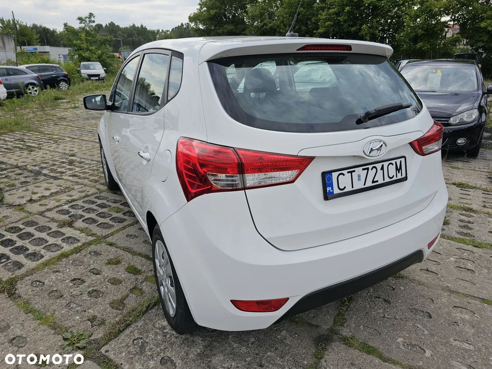 Hyundai ix20 - 7