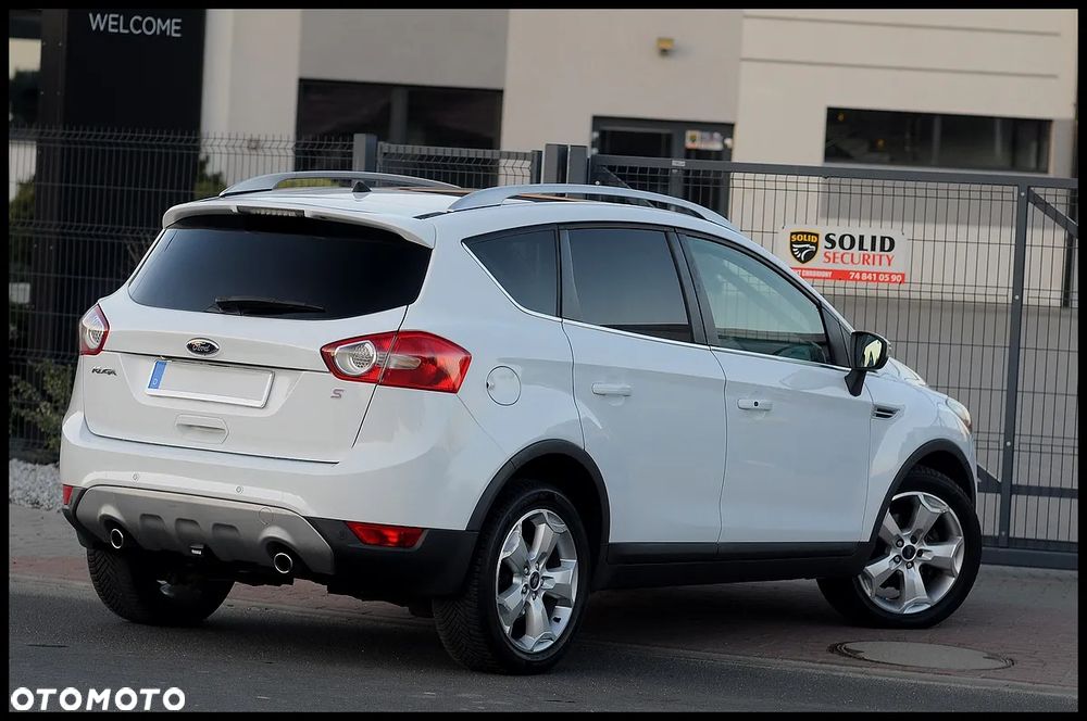 Ford Kuga 2.0 TDCi 4x4 Titanium - 19