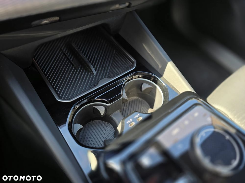 BMW Seria 5 520d xDrive - 16