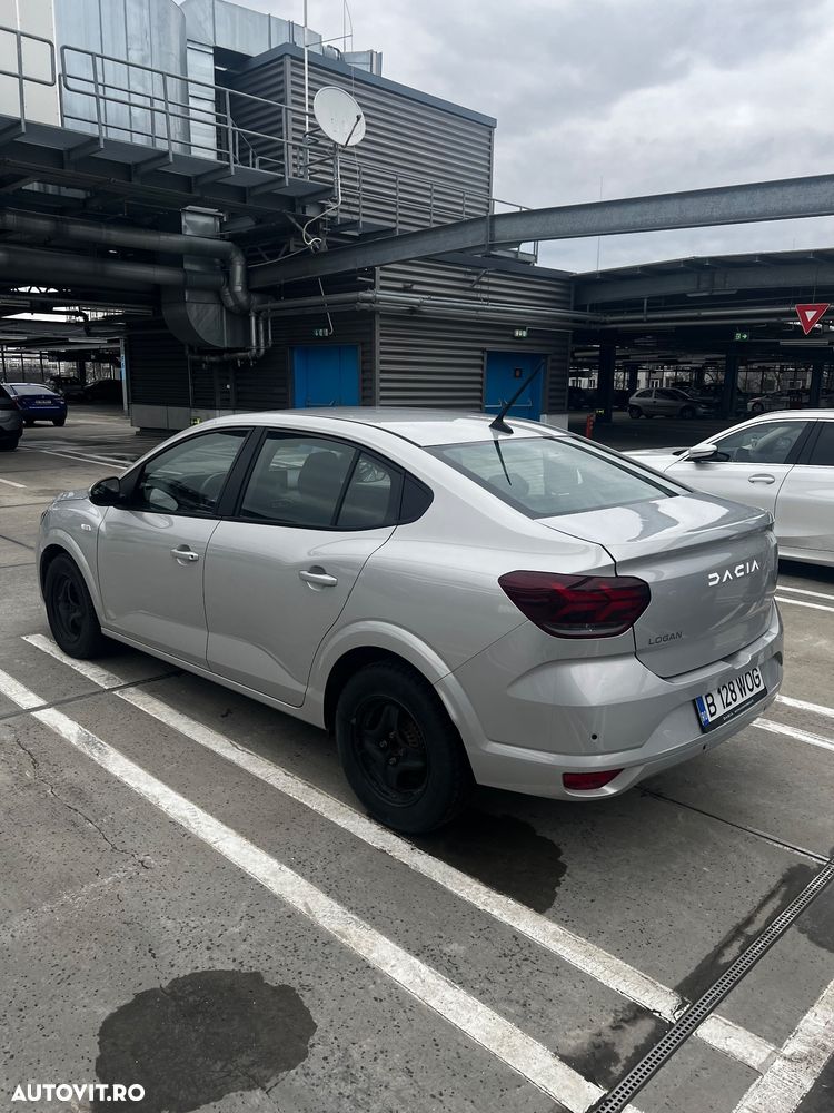 Dacia Logan - 3