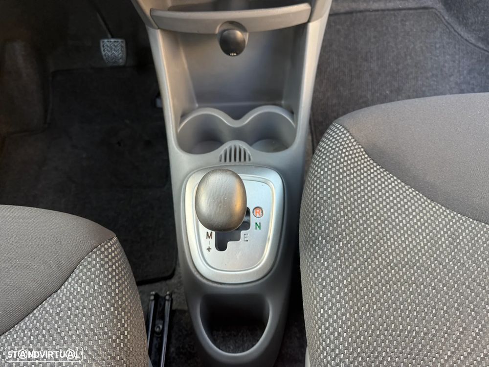 Toyota Aygo 1.0 + MMT - 18