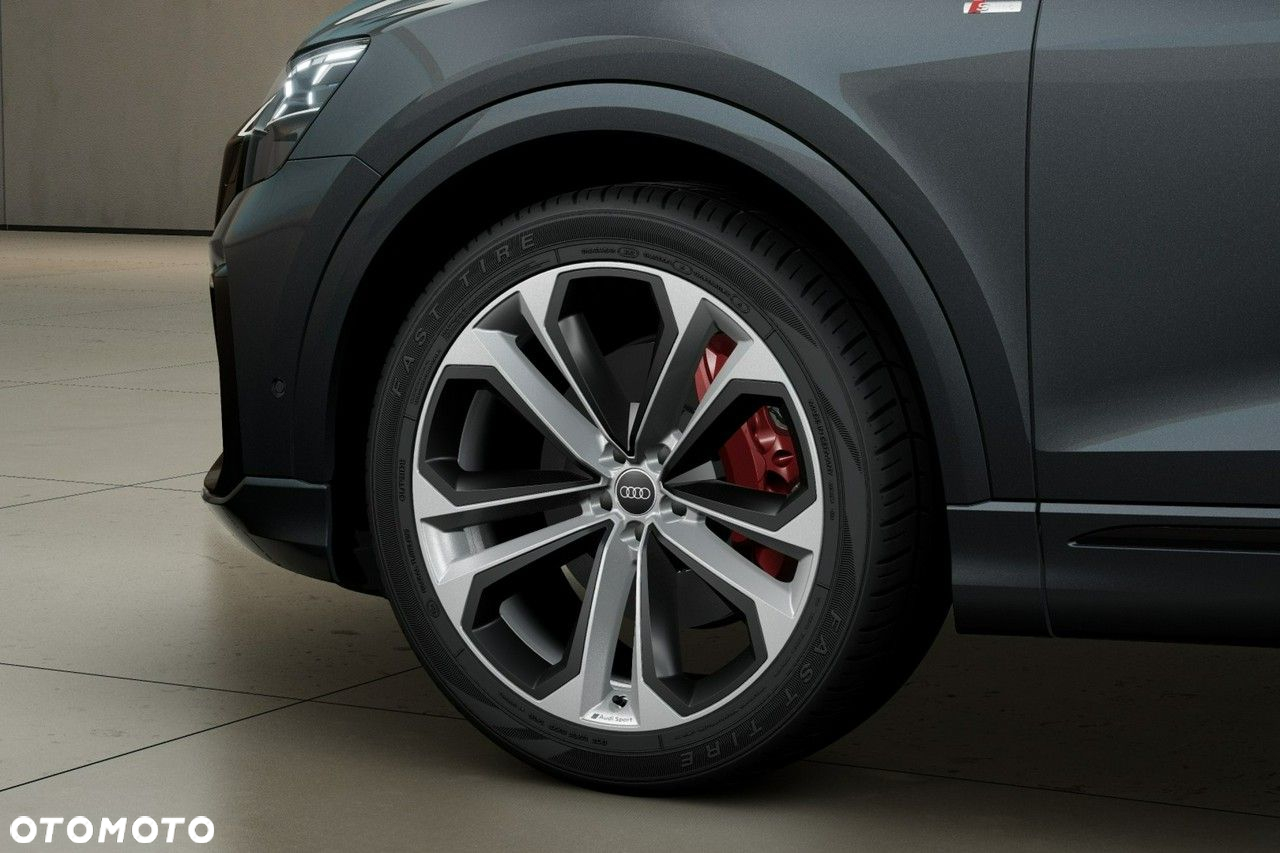 Audi Q8 - 6