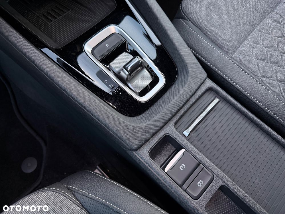 Skoda Octavia 1.5 TSI mHEV Sportline DSG - 22