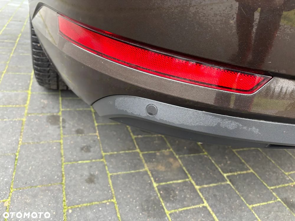 Skoda Superb 2.0 TDI L&K DSG7 - 33