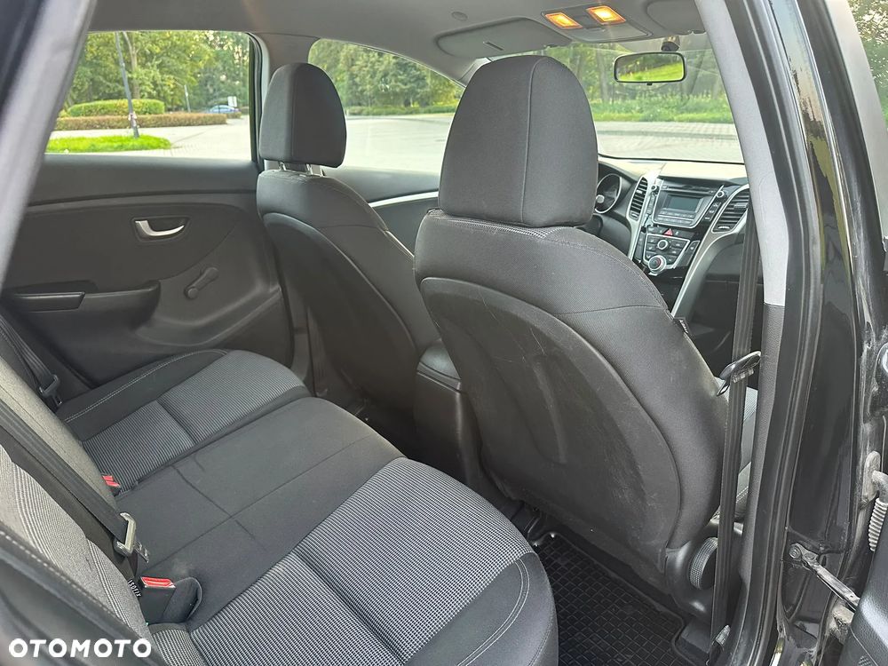 Hyundai i30 - 19