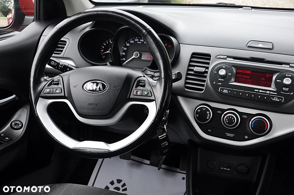 Kia Picanto 1.0 Dream Team Edition - 19