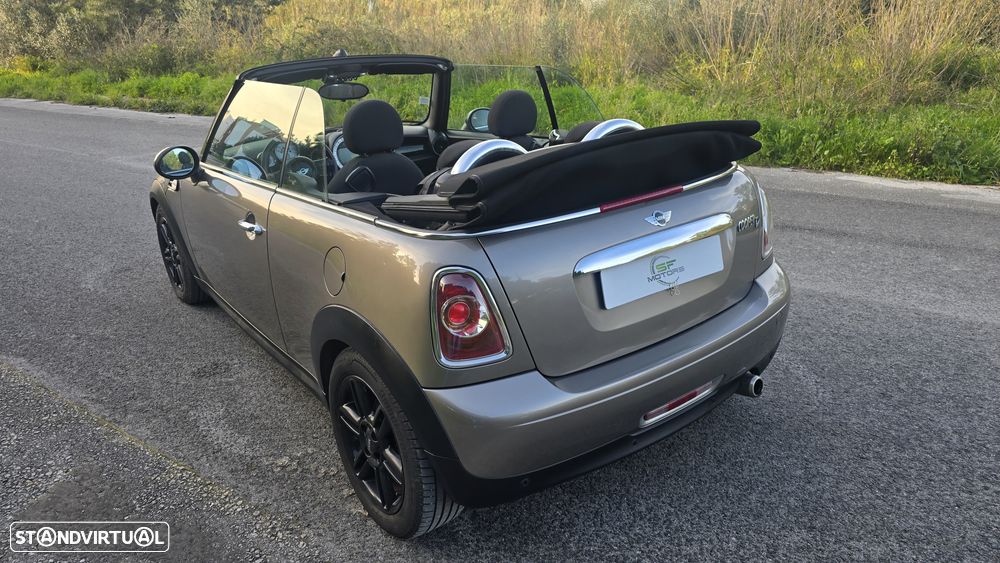 MINI Cabrio Cooper D Auto - 4