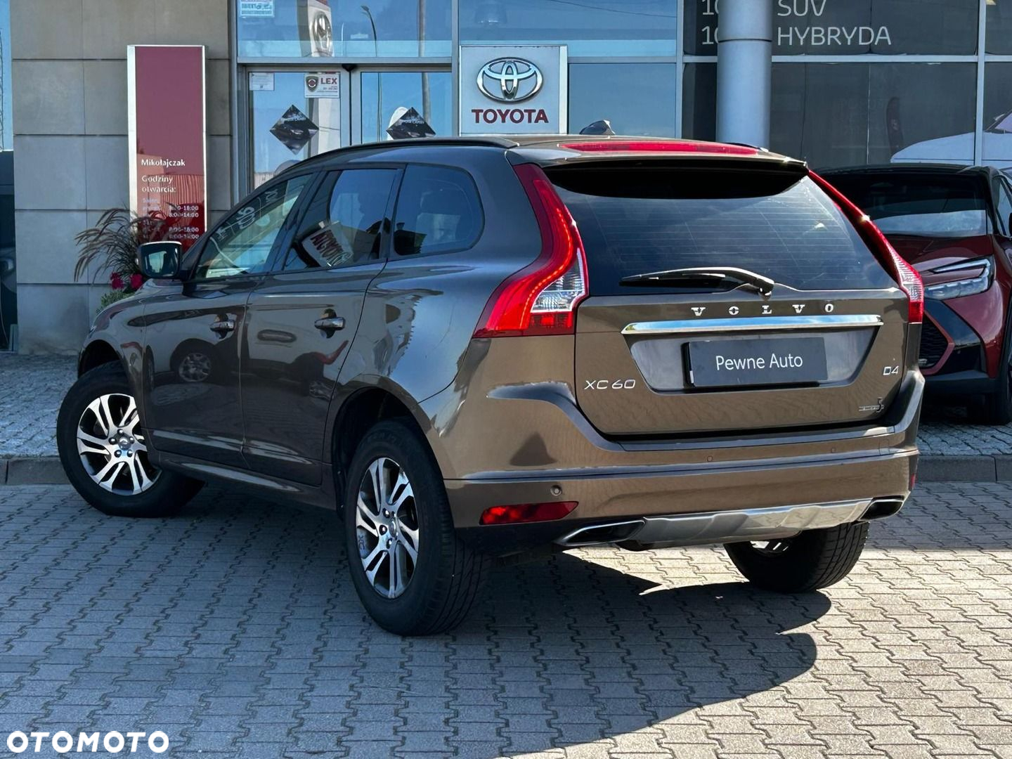 Volvo XC 60 - 4