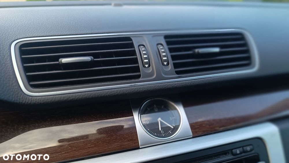 Volkswagen Passat 2.0 TDI Highline DSG - 22