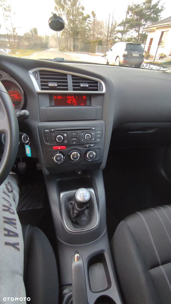 Citroën C4 HDi 90 Attraction - 18