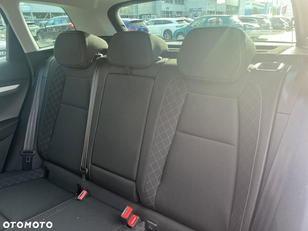 Skoda Karoq 1.5 TSI ACT 4x2 Ambition DSG - 31
