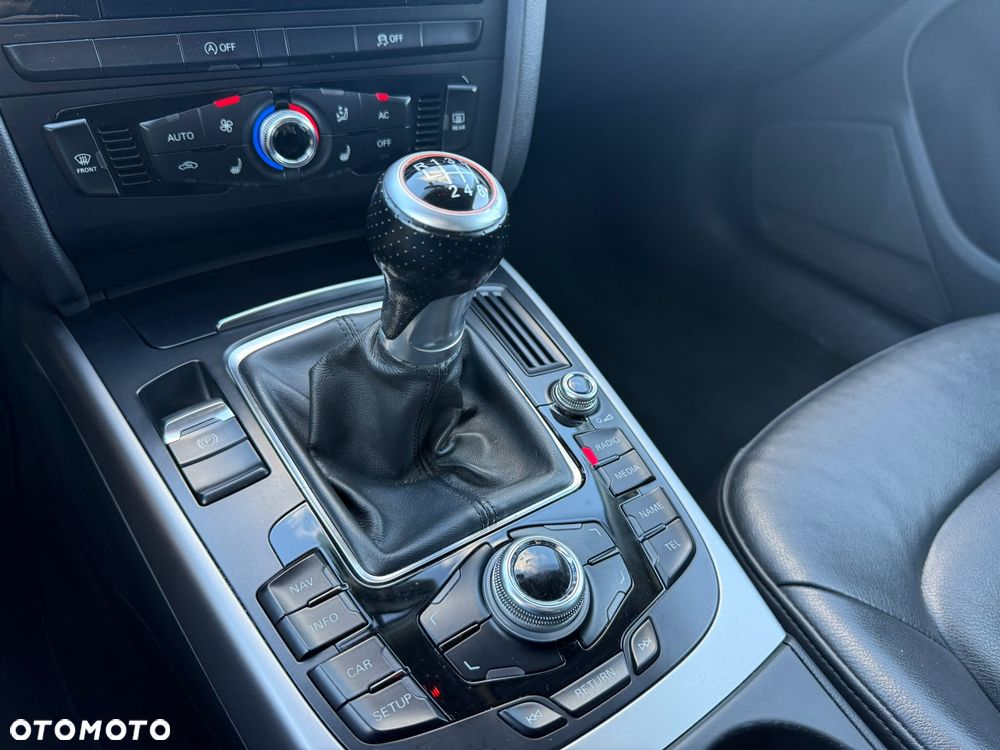 Audi A4 Avant 2.0 TDI - 13