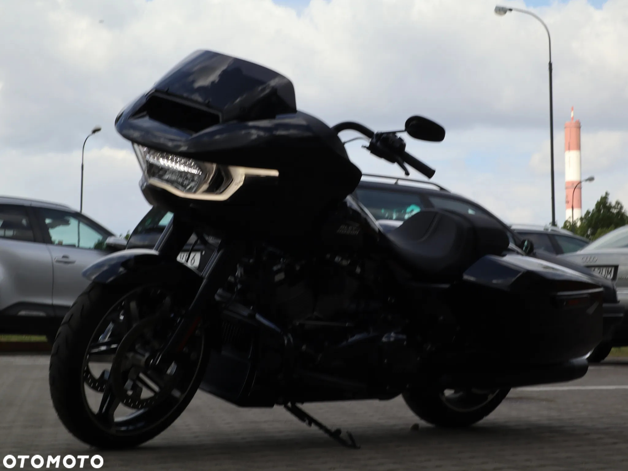 Harley-Davidson Touring Road Glide - 4