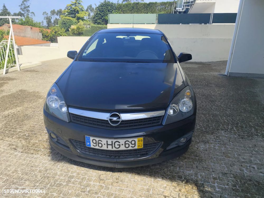 Opel Astra GTC 1.4 - 3