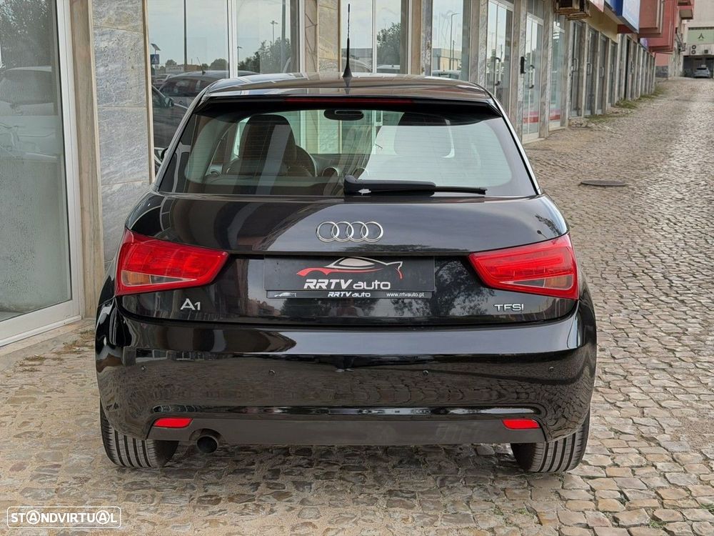 Audi A1 1.2 TFSi Attraction - 14