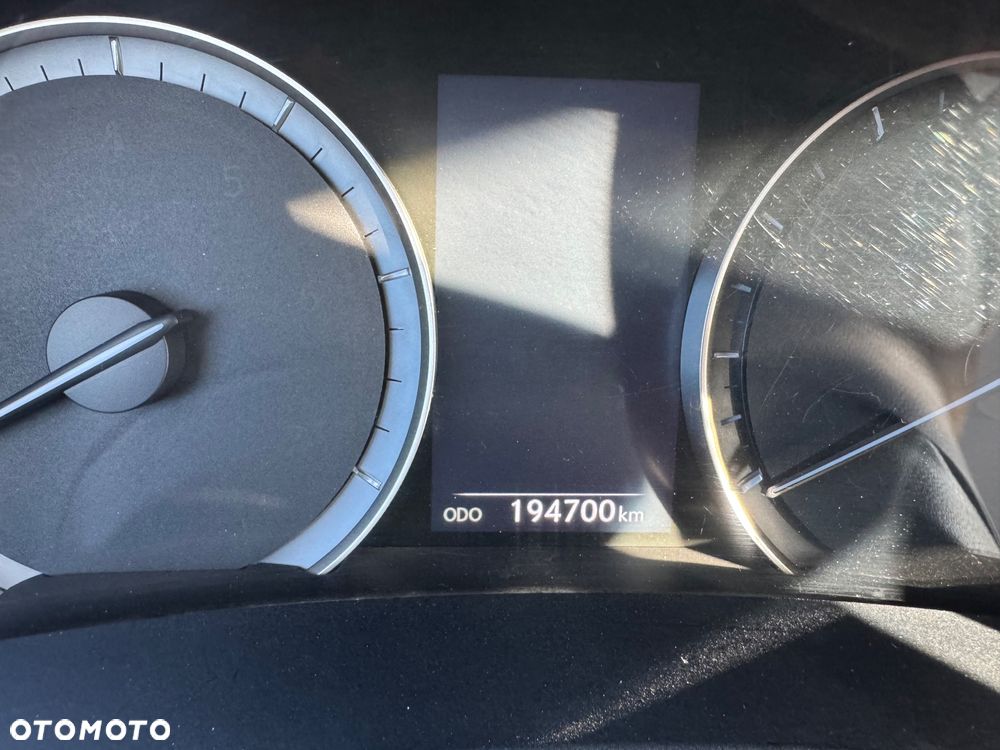 Lexus RX 450h (hybrid) - 23