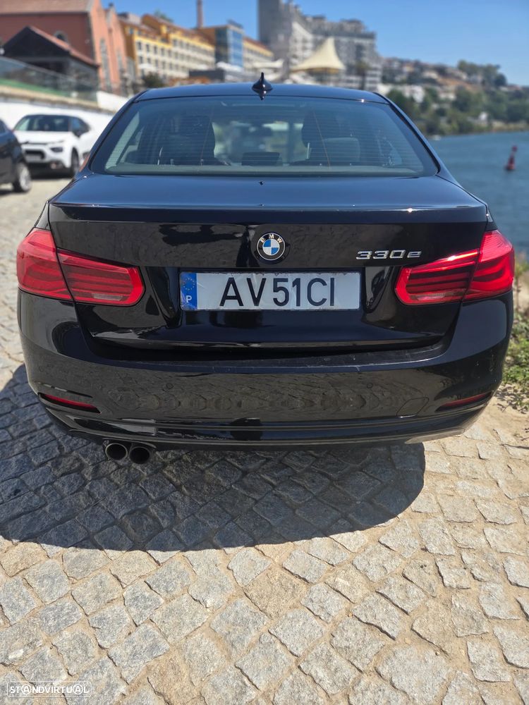 BMW 330 - 4