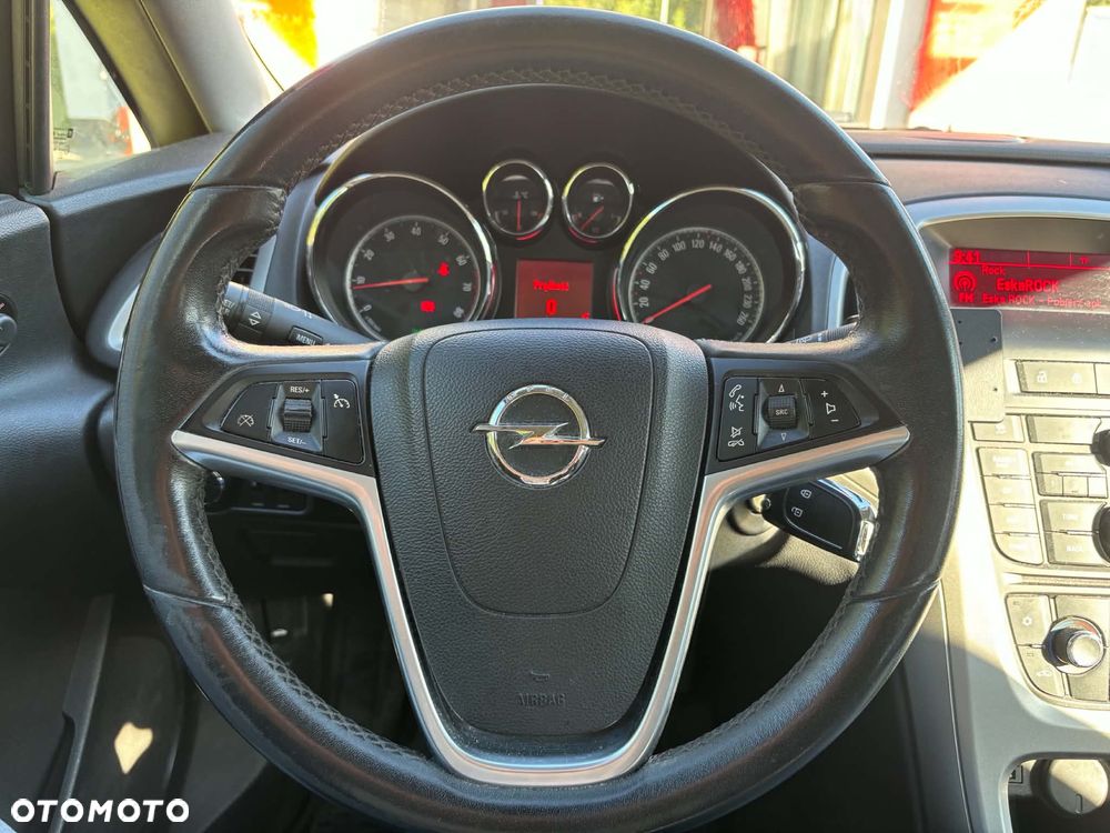 Opel Astra - 14