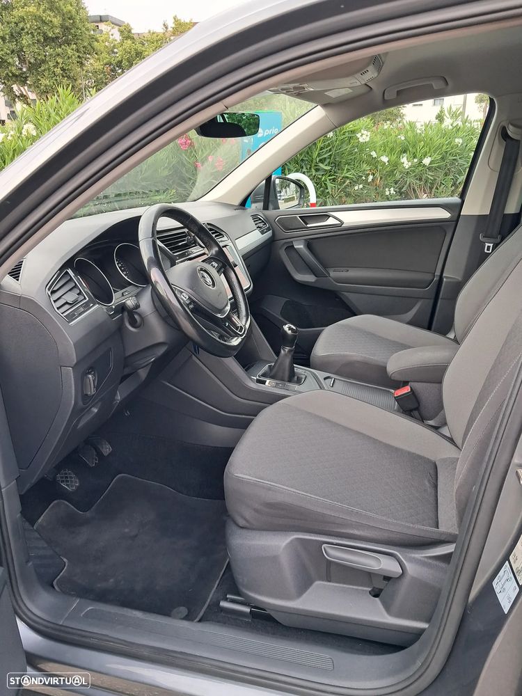 VW Tiguan - 2