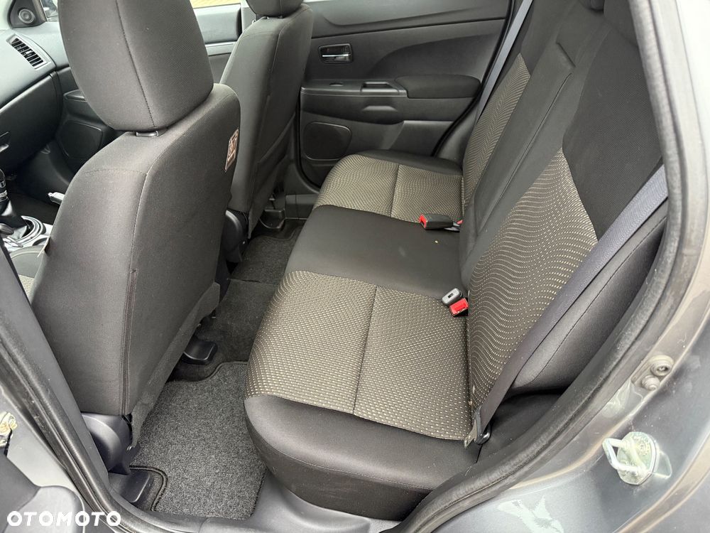 Mitsubishi ASX 1.6 2WD Intense - 29