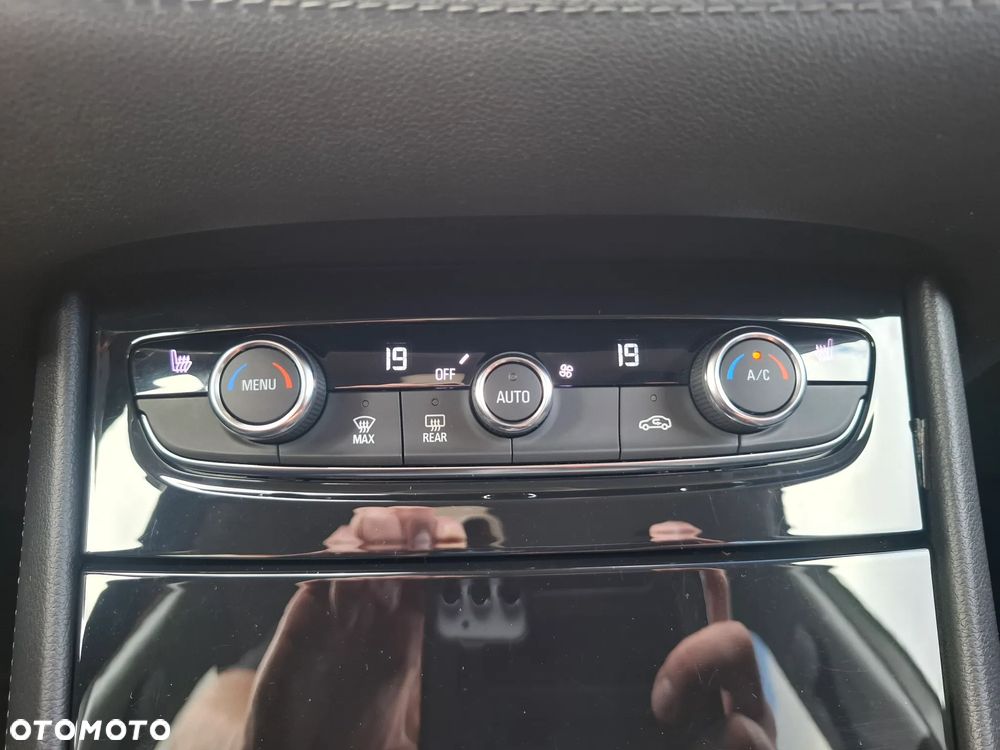 Opel Grandland X 1.6 D Start/Stop Dynamic - 21