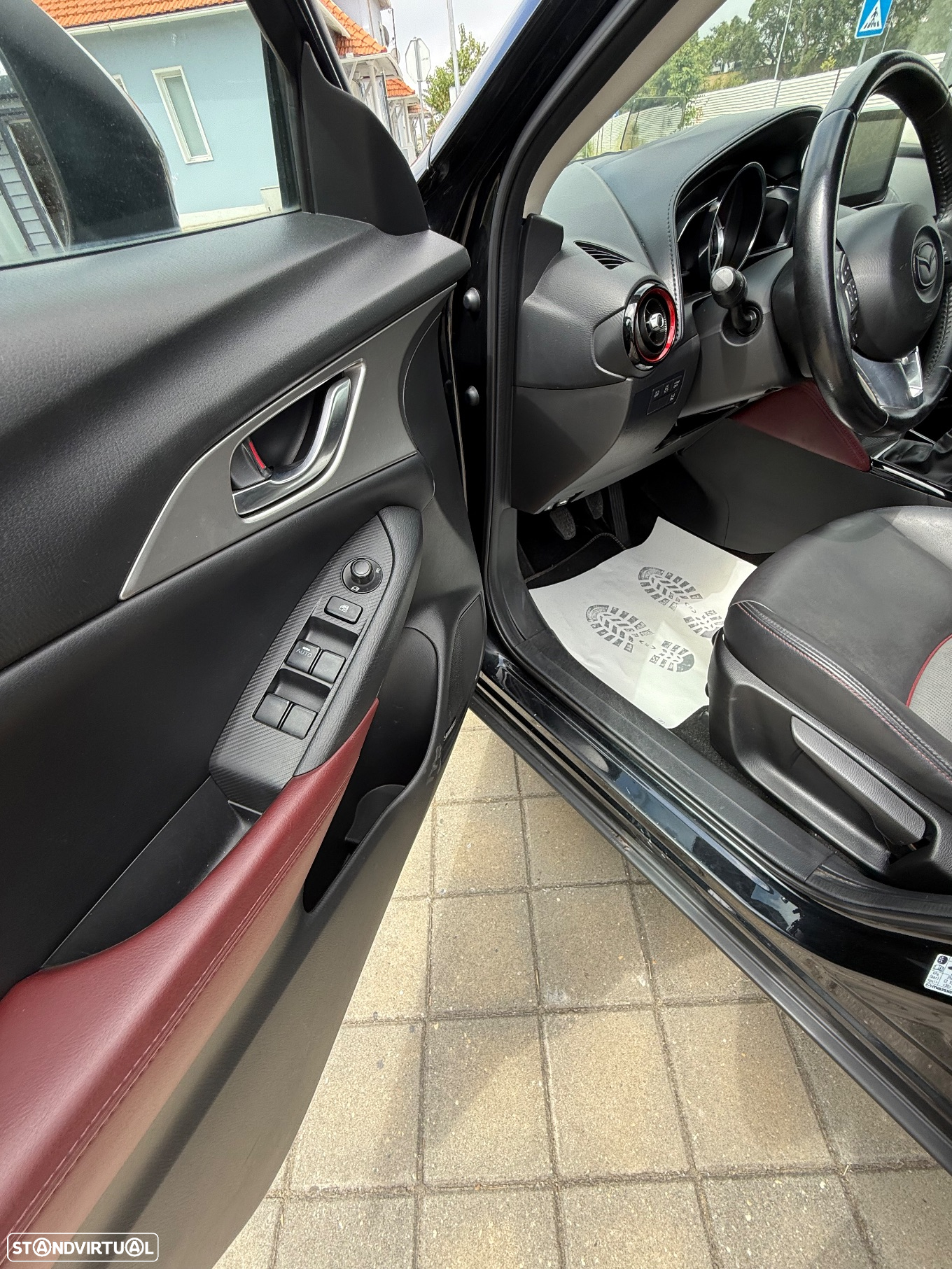 Mazda CX-3 1.5 Sky.Excellence HT Leather White Navi - 34