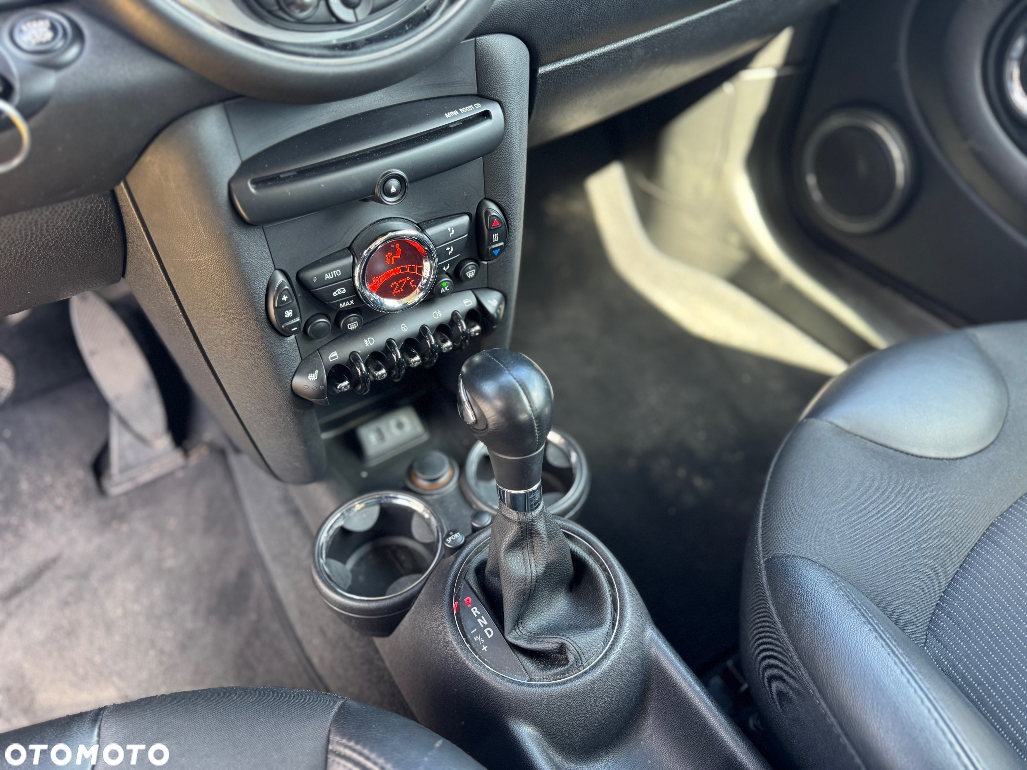 MINI Clubman Cooper D - 12