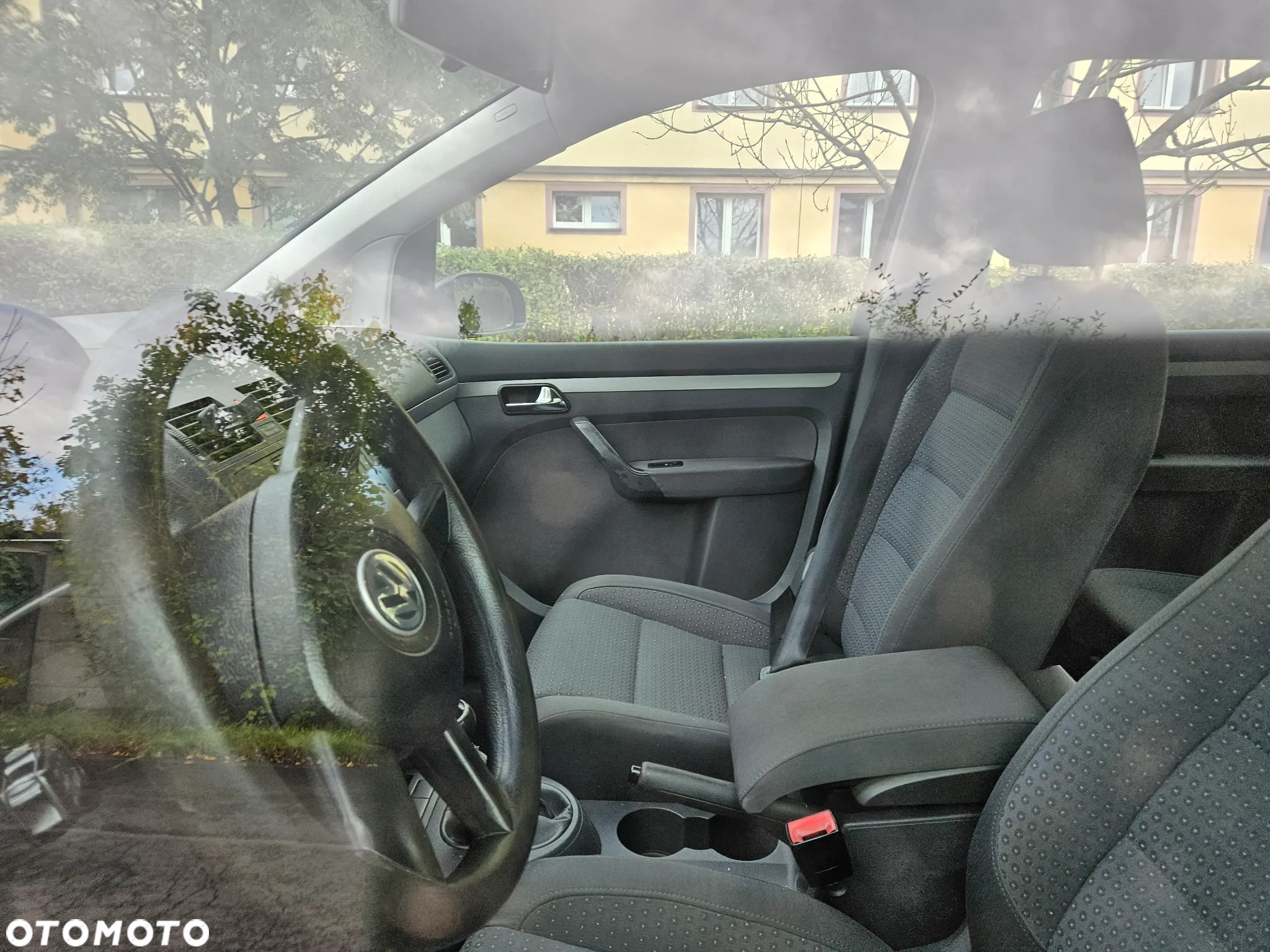 Volkswagen Touran 1.9 TDI Conceptline - 6