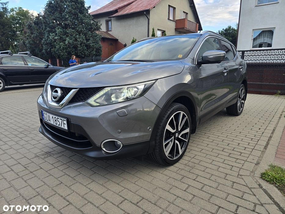 Nissan Qashqai 1.6 DCi Tekna EU6 - 1