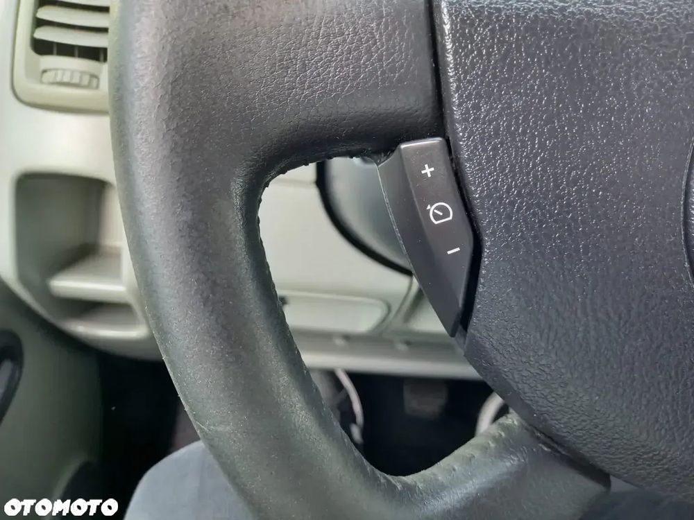 Opel Vivaro L2H1 2.9t - 14