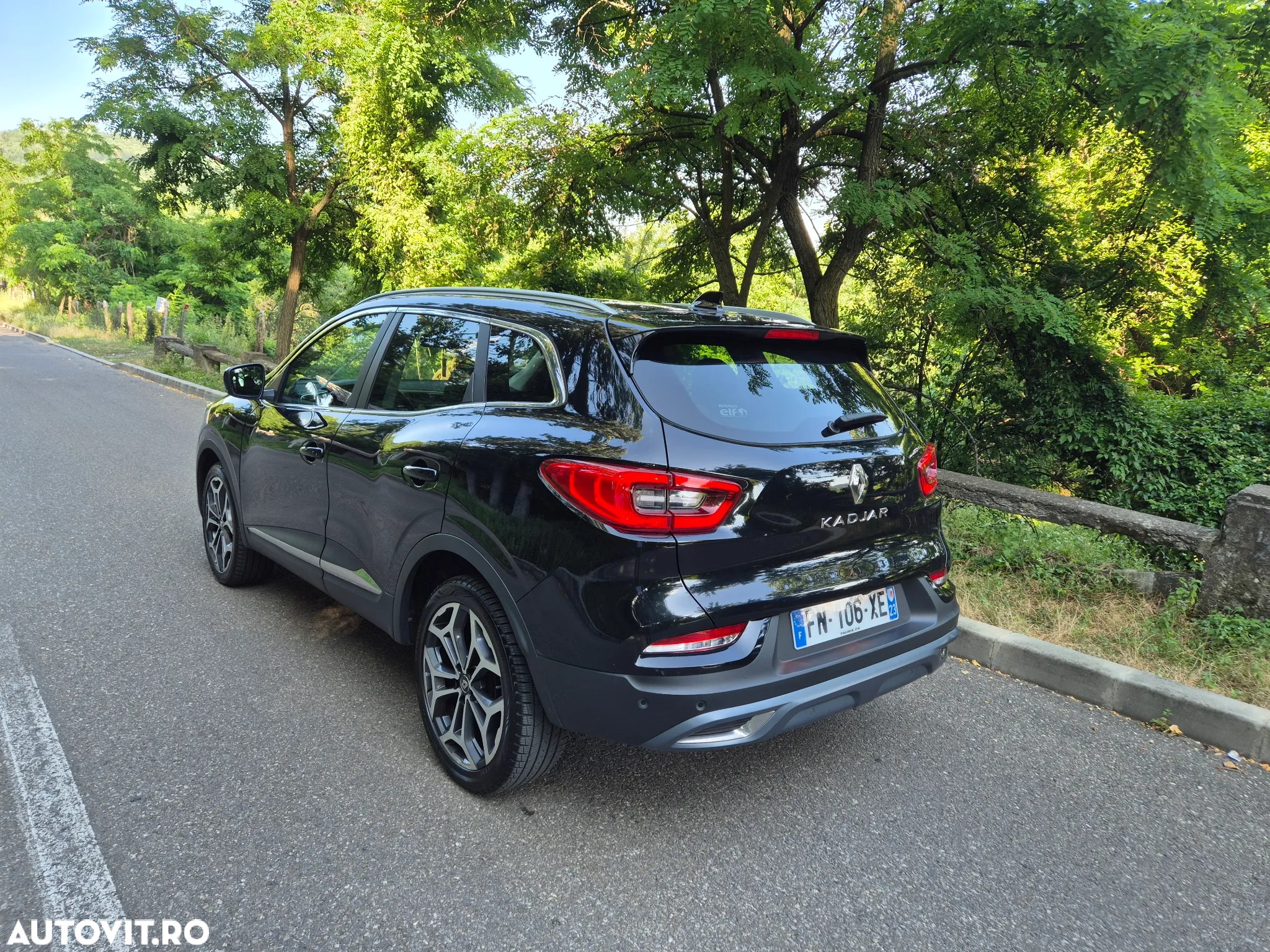 Renault Kadjar BLUE dCi 150 BOSE EDITION - 4