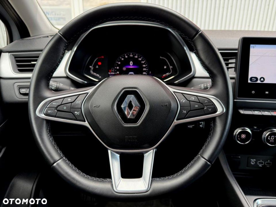 Renault Captur - 12