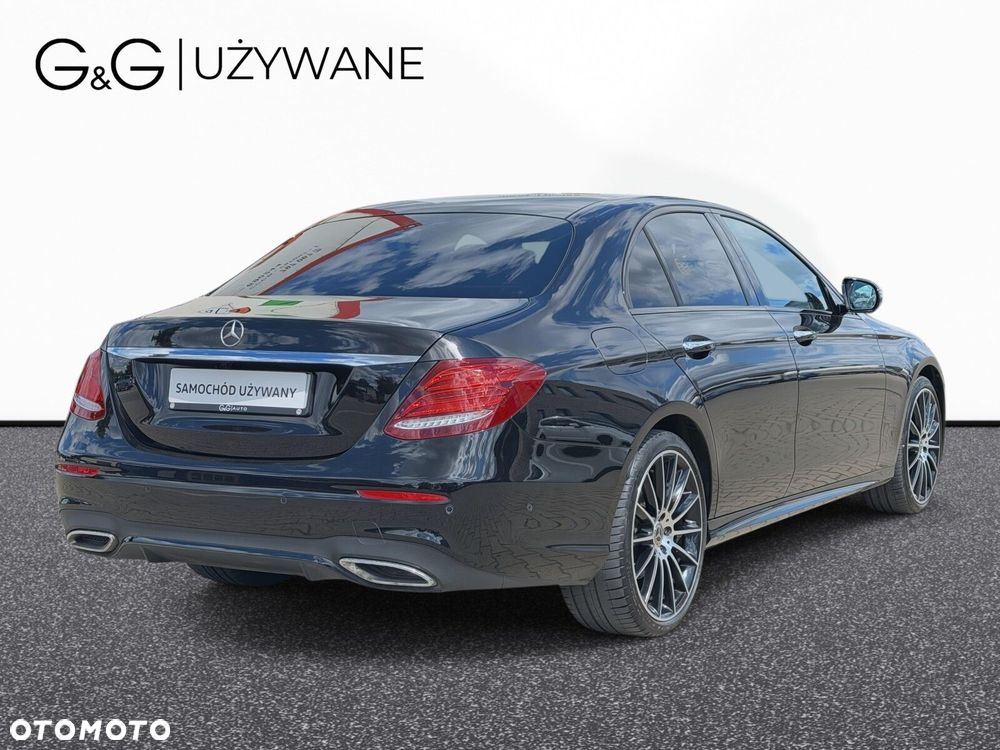 Mercedes-Benz Klasa E 220 d 4-Matic AMG/Avantgarde - 6
