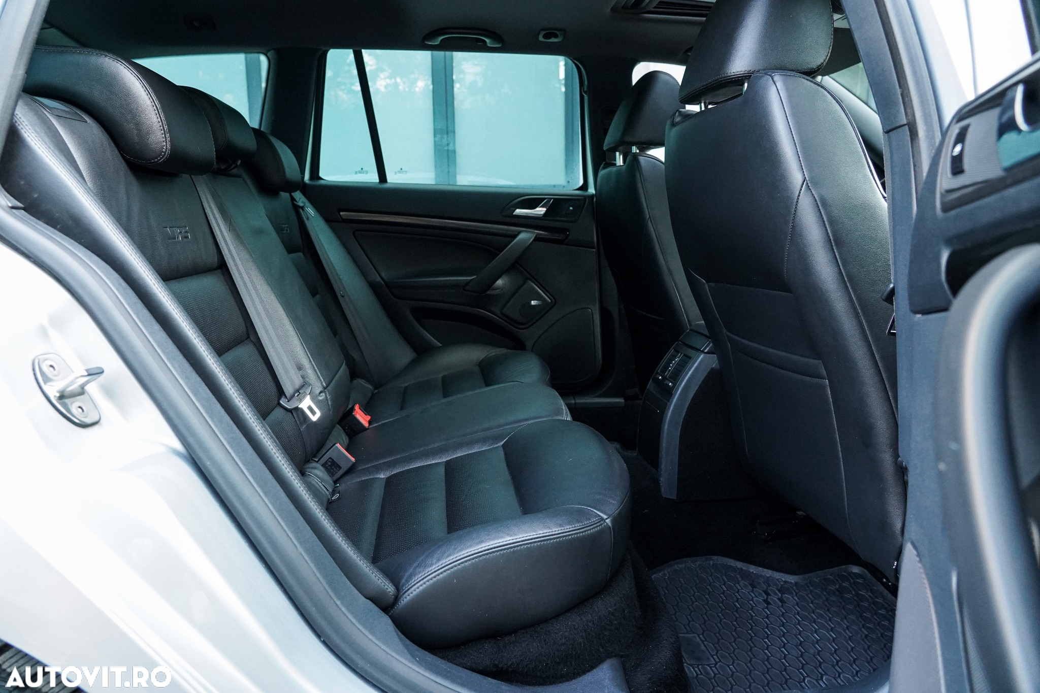Skoda Octavia Combi Diesel 2.0 TDI RS - 18