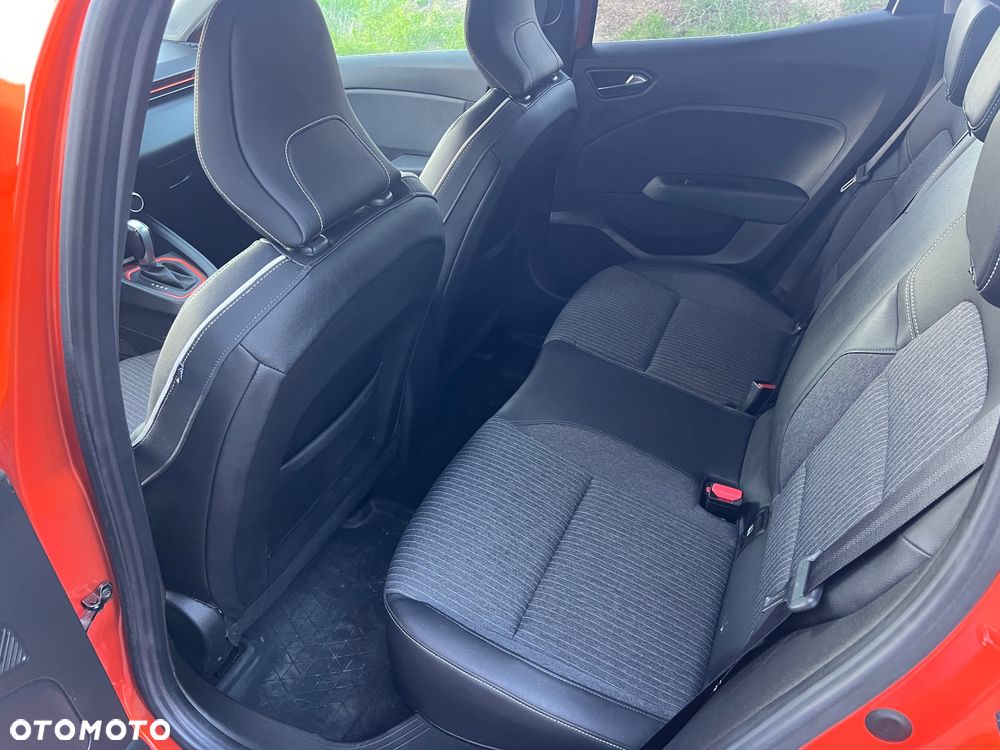 Renault Clio - 20