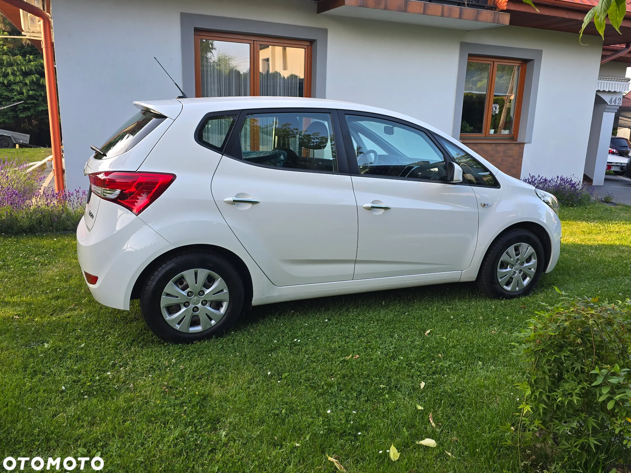 Hyundai ix20 - 12