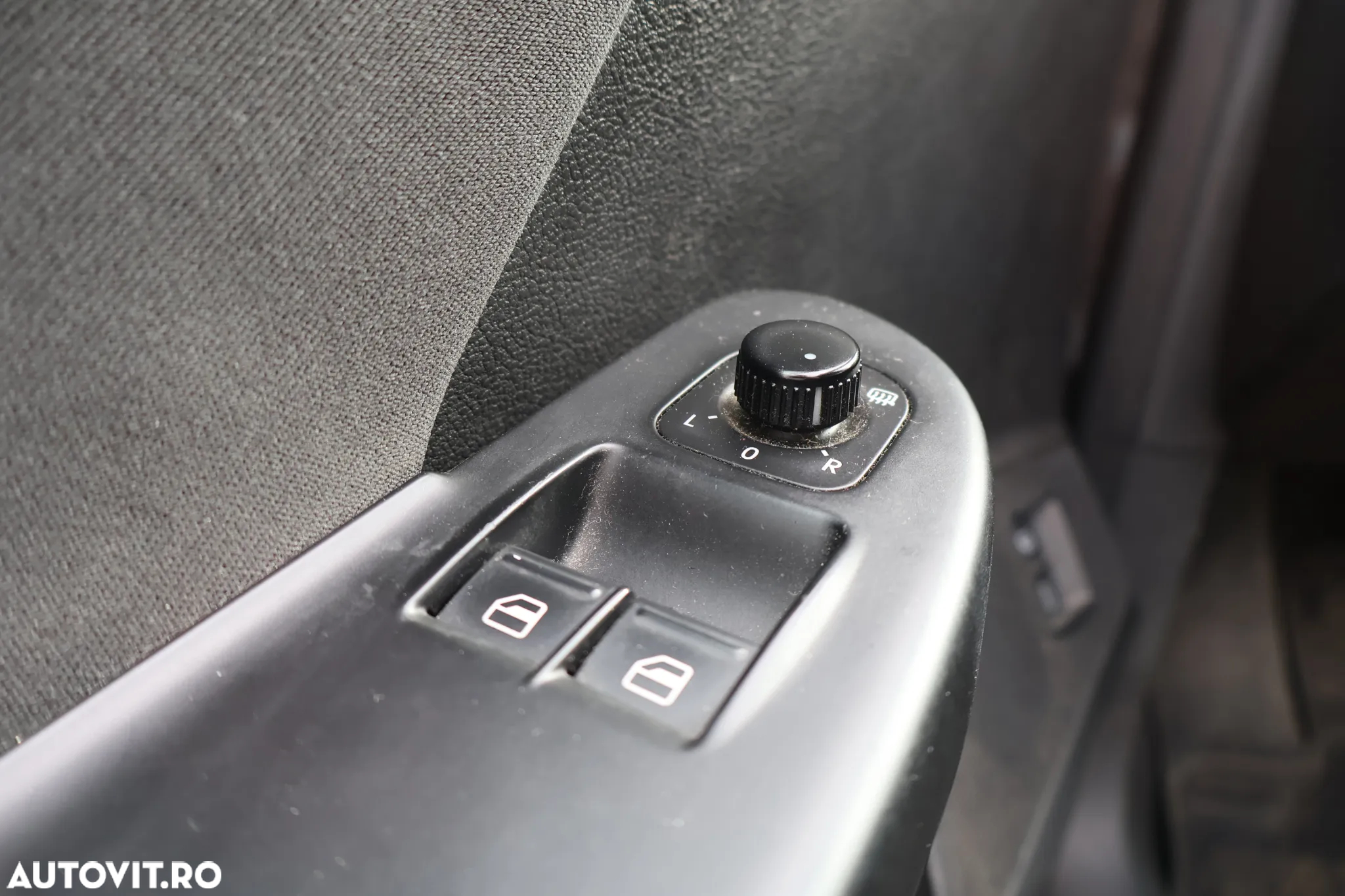 Volkswagen Passat Variant 1.6 TDI DPF BlueMotion Technology Trendline - 13