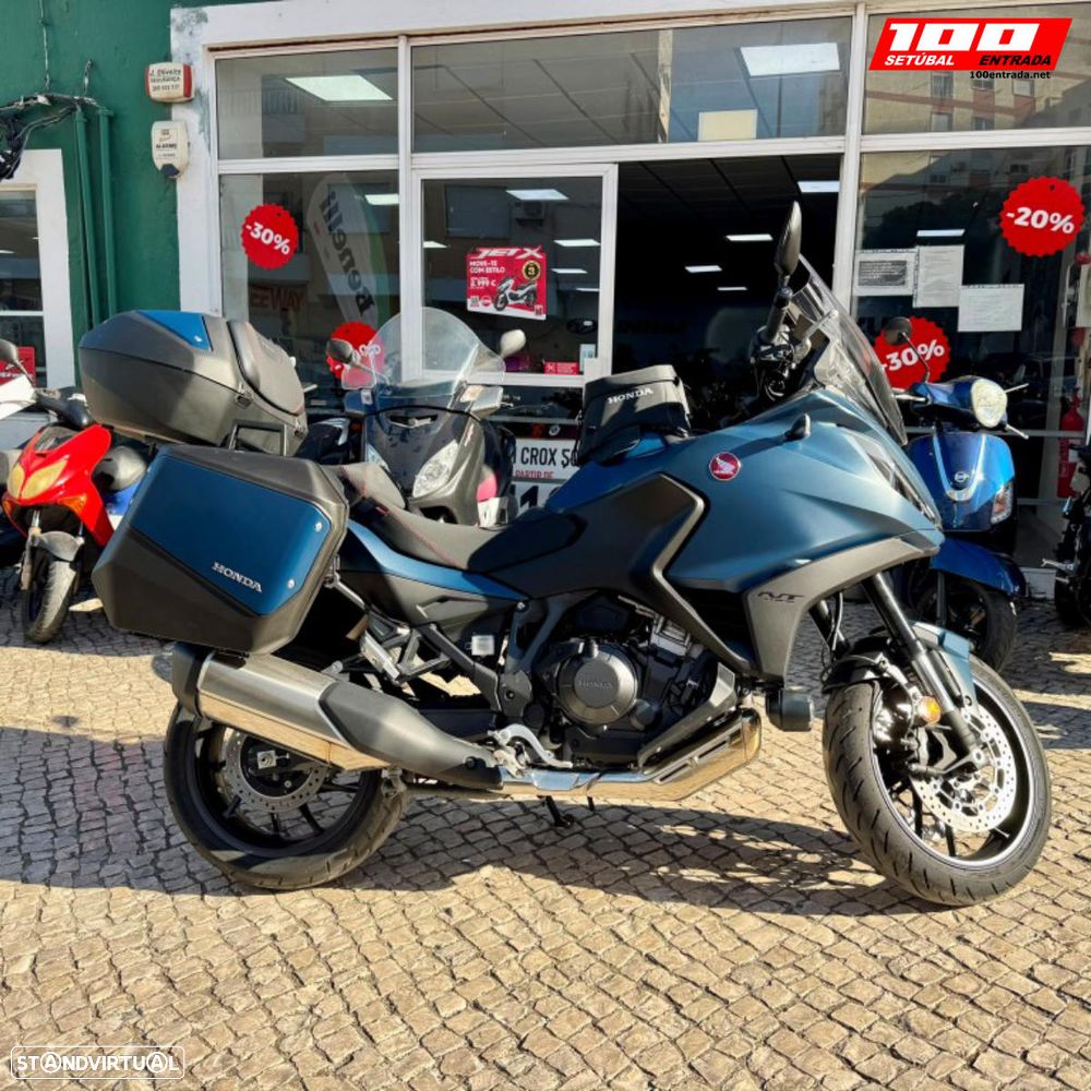 Honda NT 1100 A - 24