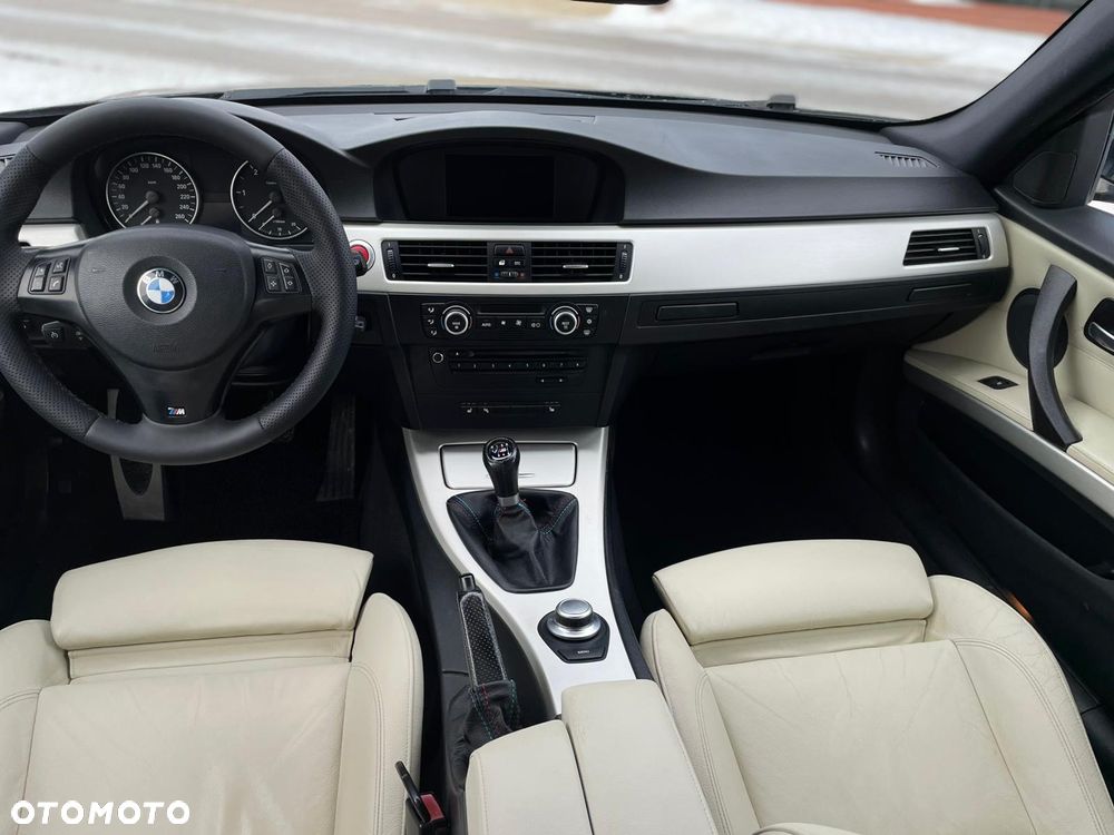 BMW Seria 3 320d DPF Blue Performance Edition Fleet Sport - 27