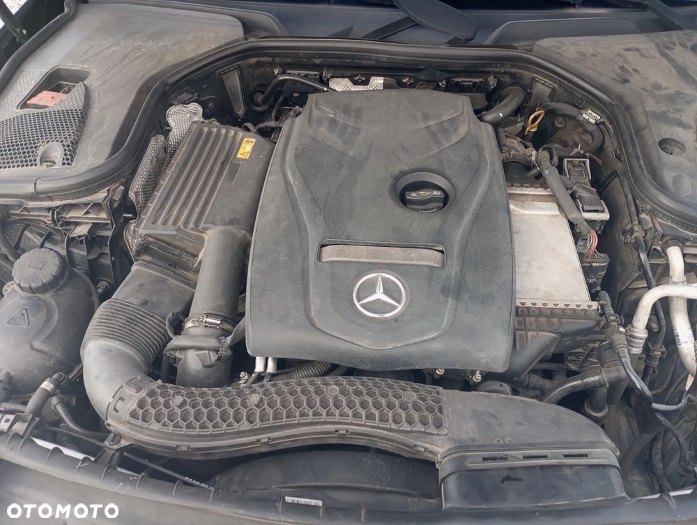 Mercedes-Benz Klasa E - 8