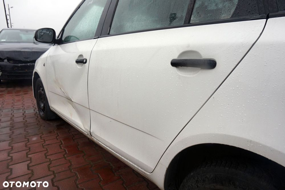 DRZWI TYLNE LEWE FABIA II 545 LIFT KOMBI LF9E  BIAŁY SKODA 2010-2014 - 3