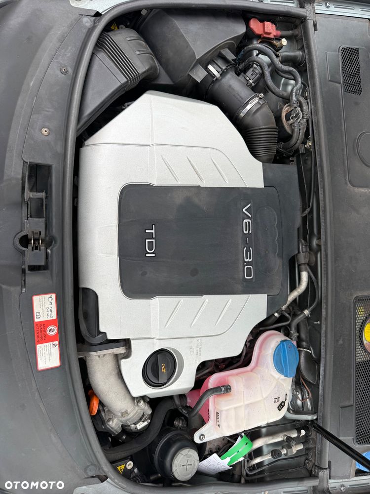 Audi A6 Allroad - 13