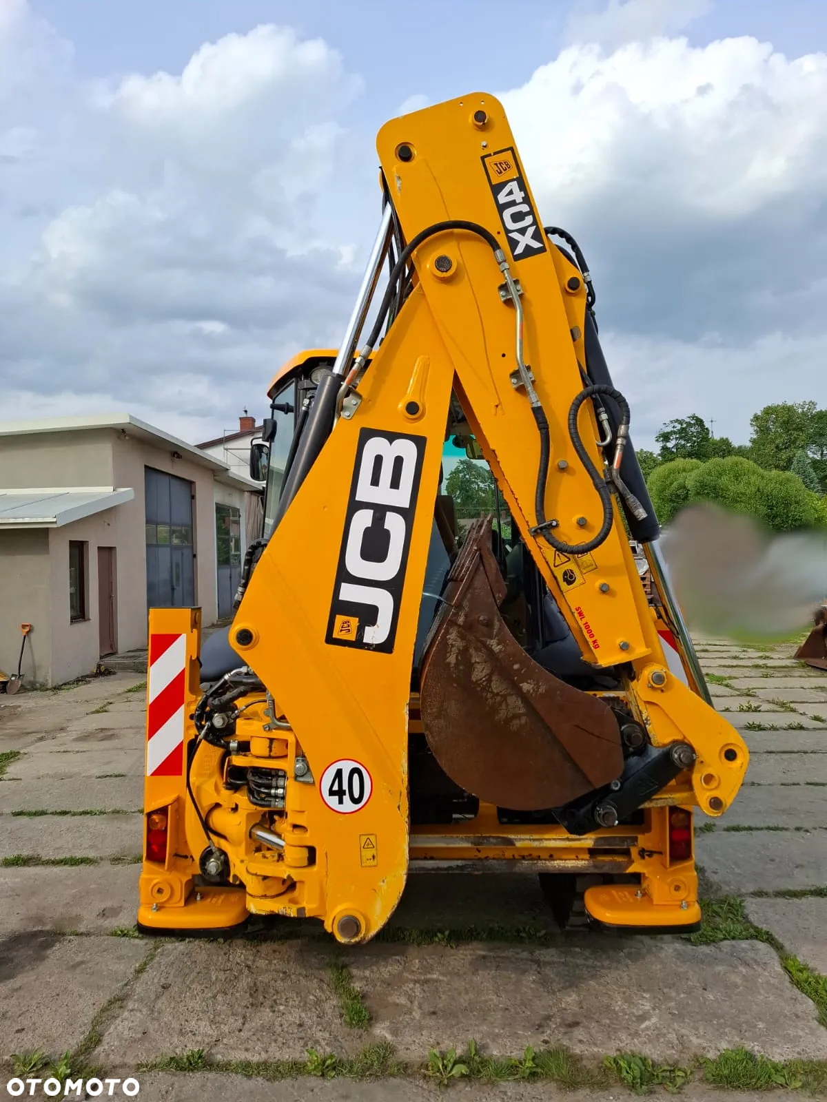 JCB 4CX - 9