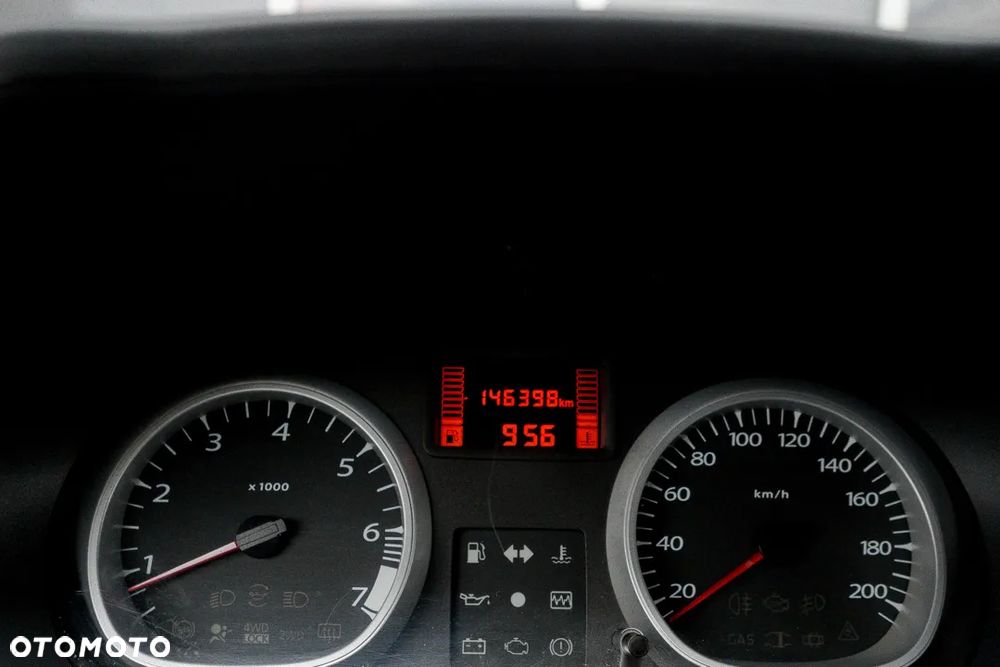 Dacia Duster 1.6 - 14