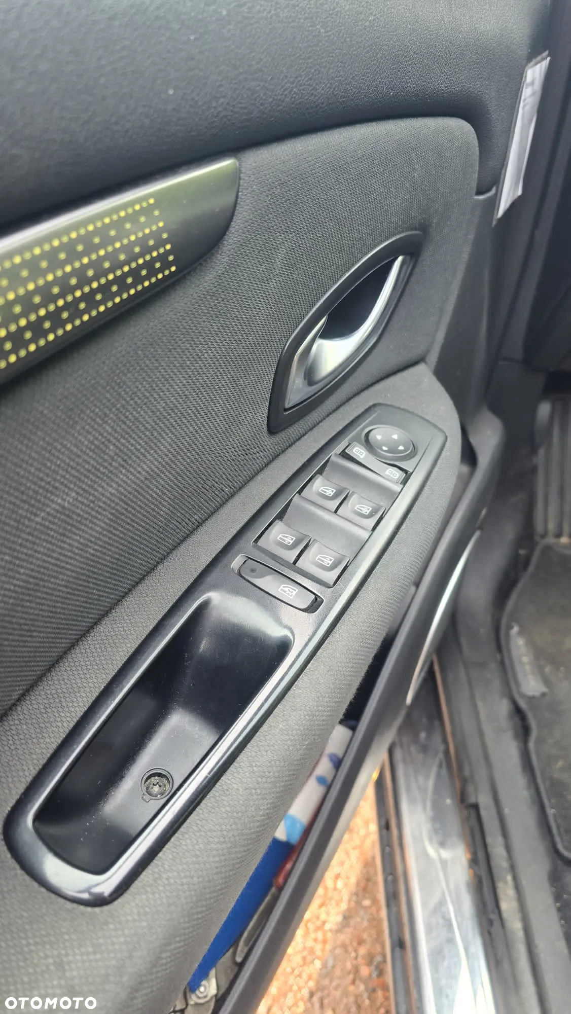 Renault Scenic TCe 130 Dynamique - 21
